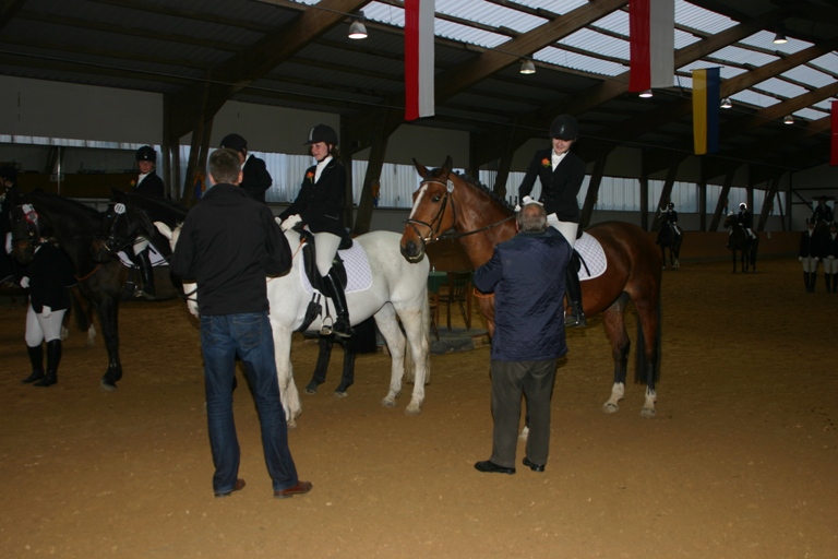 11 Dressurprfg Kl. A für Mannschaften 12