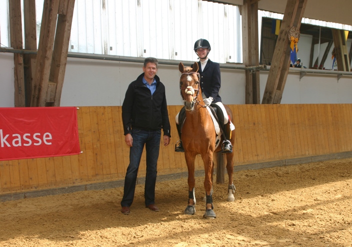 13 Stilspringwettbewerb Kl. E 02