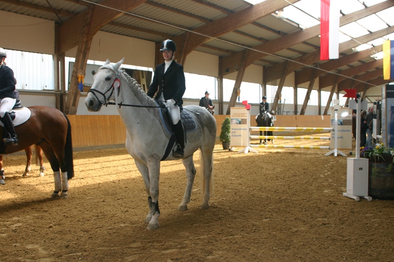 13 Stilspringwettbewerb Kl. E 06