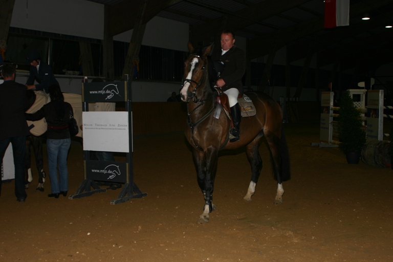 2 Zwei-Phasen- Springprfg. Kl. M 06